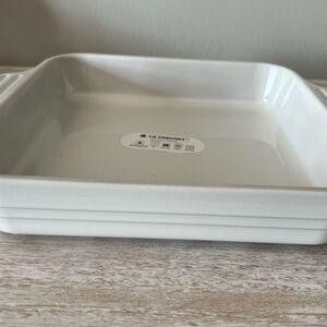 New: Le Creuset square baking dish 23 cm.